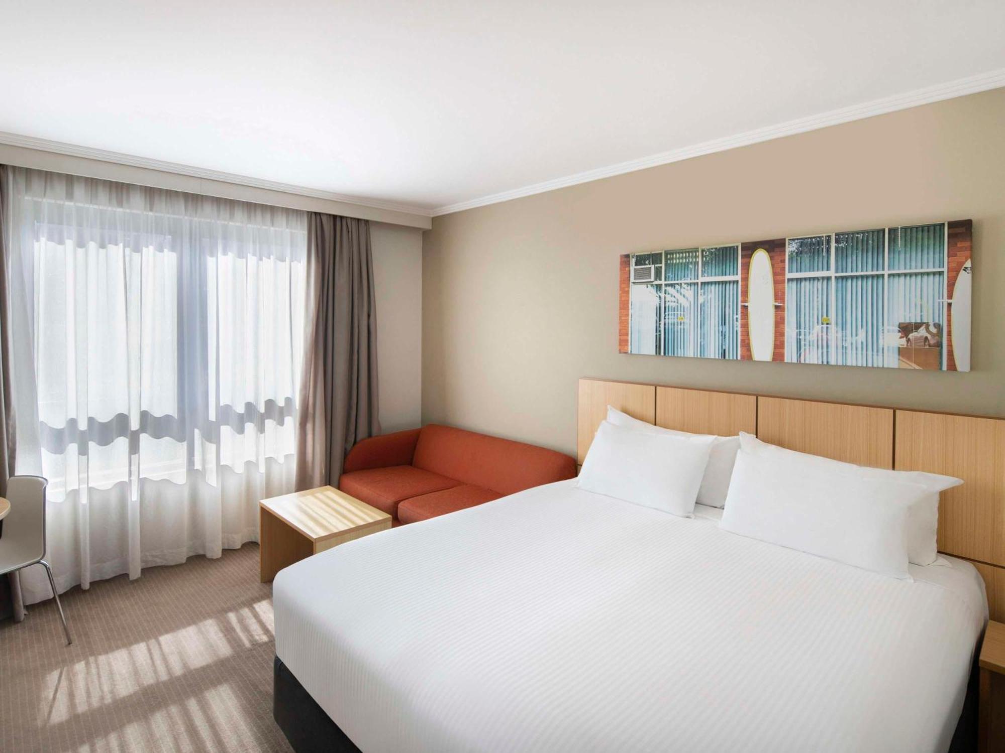 Mercure Sydney Manly Warringah Exterior photo